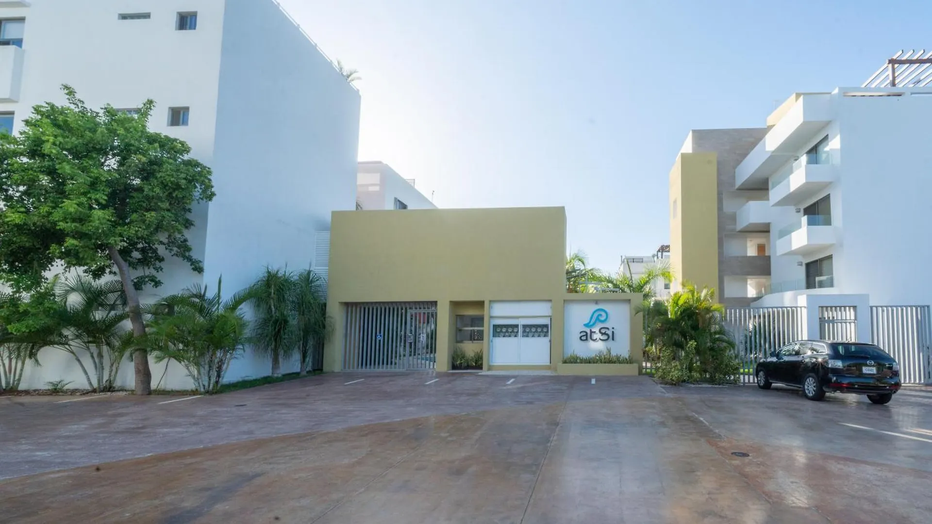 Appartamento 2 Bedroom Condo With Pool - At El Cielo Residencial, Atsi Playa del Carmen Messico